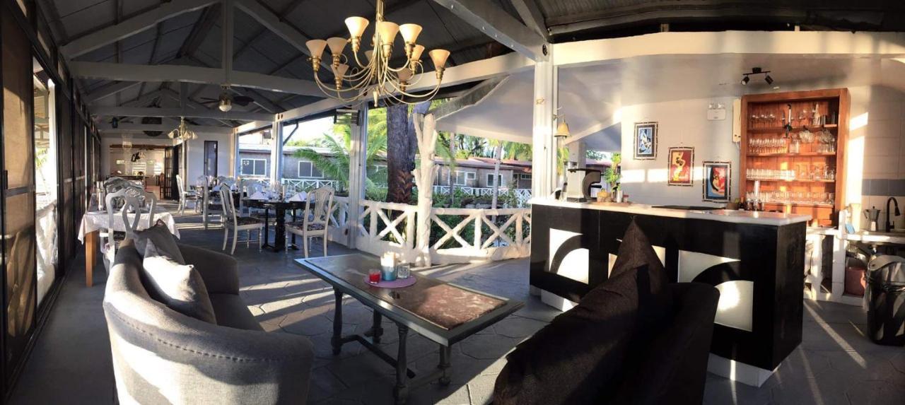 Sunbloom Beachfront Hotel And Restaurant Zambales Sinabacan ภายนอก รูปภาพ
