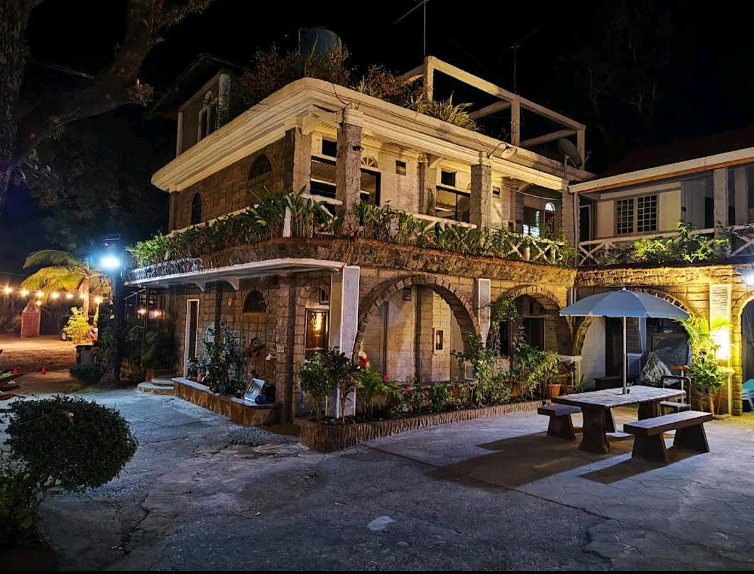 Sunbloom Beachfront Hotel And Restaurant Zambales Sinabacan ภายนอก รูปภาพ