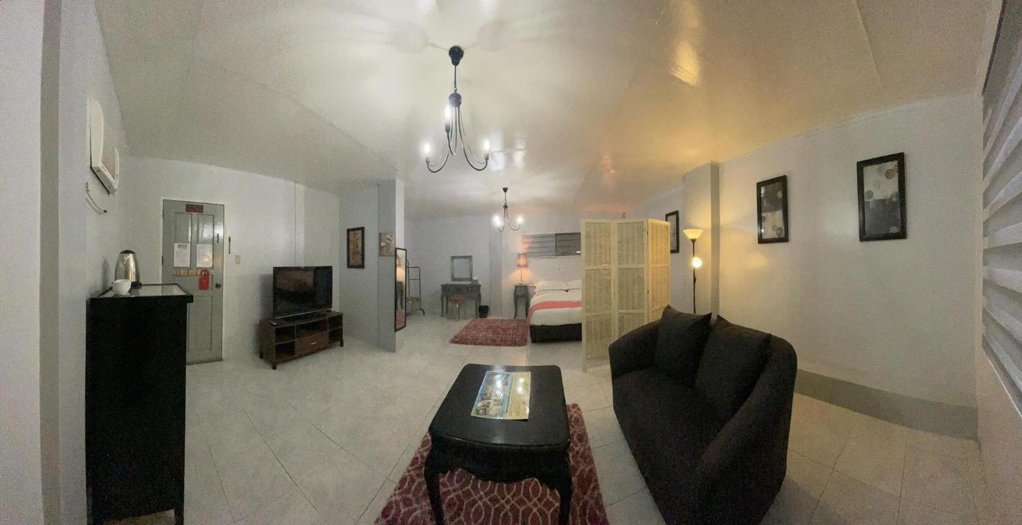 Sunbloom Beachfront Hotel And Restaurant Zambales Sinabacan ภายนอก รูปภาพ